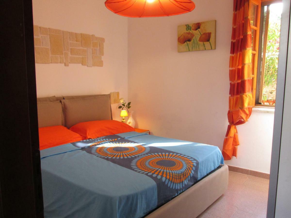 Apartment Breathtaking View Of Salento- *